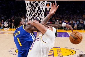 NBA季後賽/G3湖人單場獲得37罰 勇士在防守端輕易犯規遭懲罰