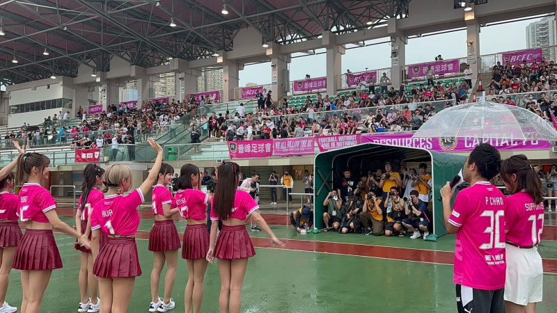 ▲樂天女孩籃籃領軍風靡全港！港超聯晉峰主場現身吸港粉。（樂天提供）