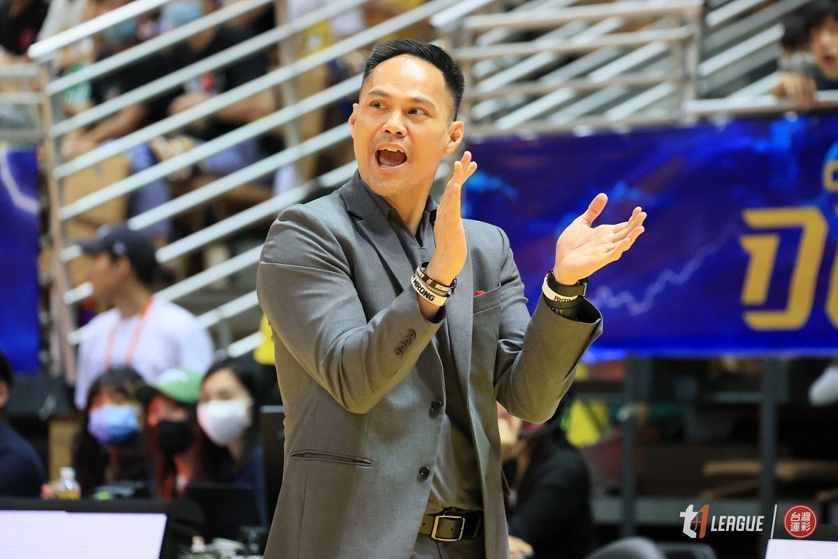 ▲臺中太陽總教練加維納坦言中信在這個系列賽就是實力更好的球隊，認為他們將能在這次季後賽得到很多成長的養分。（圖／T1聯盟提供）