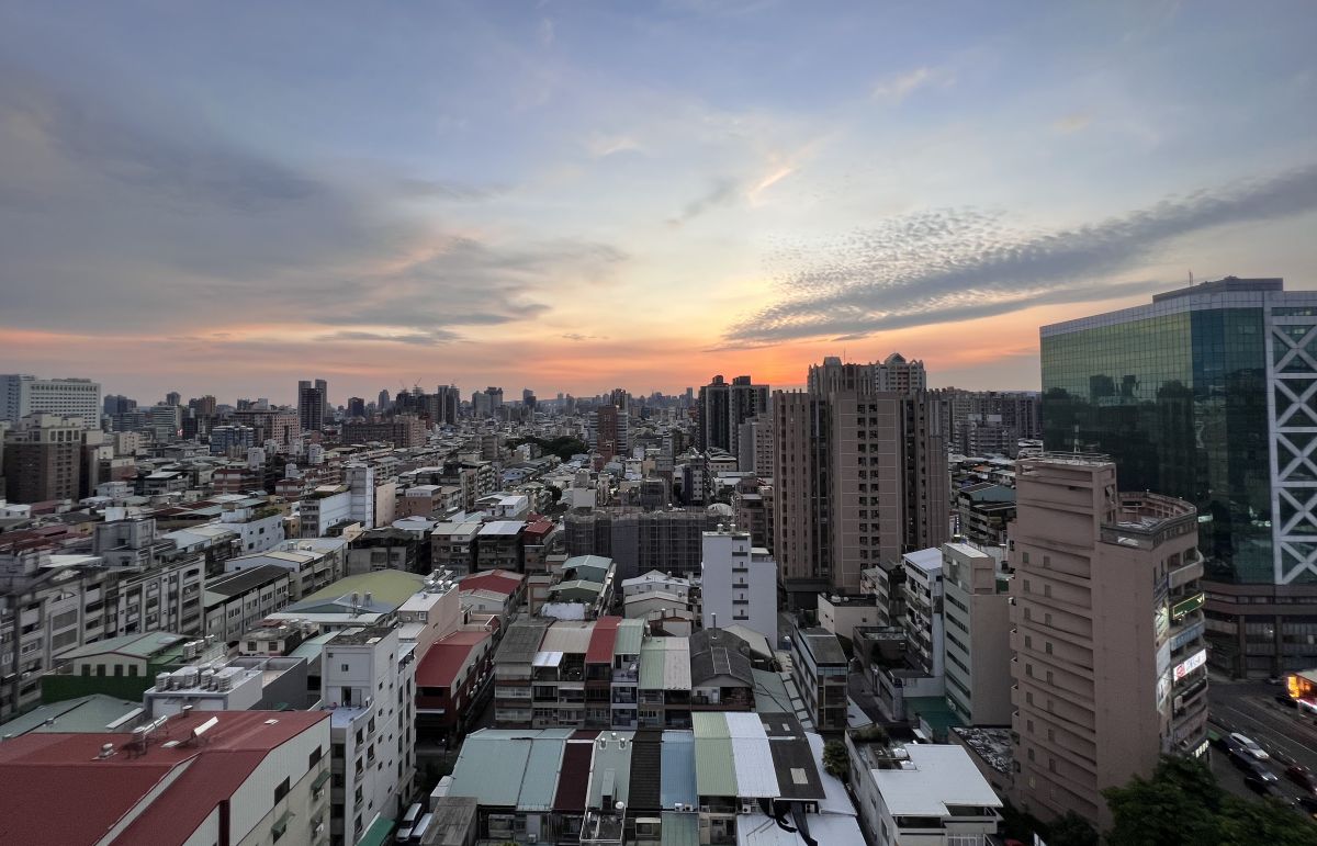 ▲今年上半年核發拆除執照的宅數達到3554戶，數量創下24年以來的同期新高，其中光台北市就有1315戶。（示意圖／鄉林不動產研究室提供）