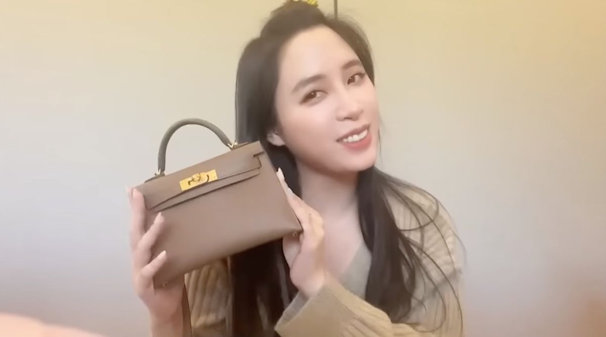 ▲歐陽妮妮遭批一事無成，又愛炫富和蹭妹妹名氣，她也不忍了親自反擊：「好好想怎麼買愛馬仕吧」。（圖／翻攝歐陽妮妮YT）