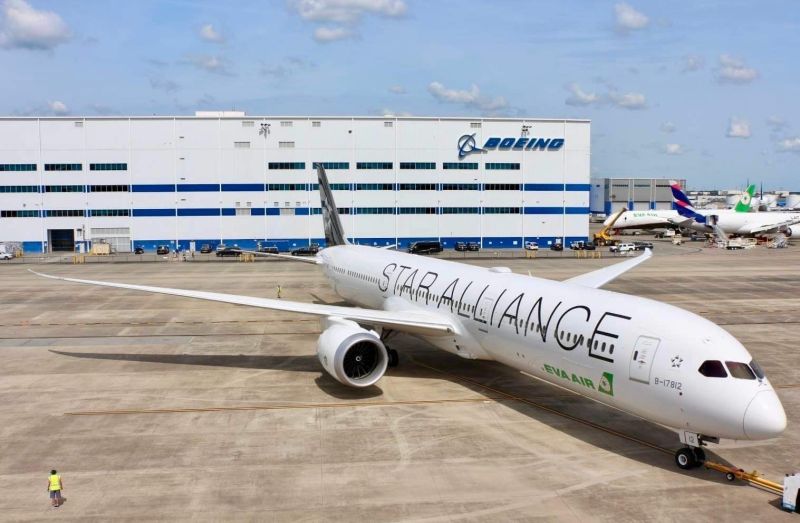 ▲長榮航空第8架787-10客機7日飛抵國門，為全球首架星空聯盟塗裝的波音787-10客機。（圖／長榮提供）