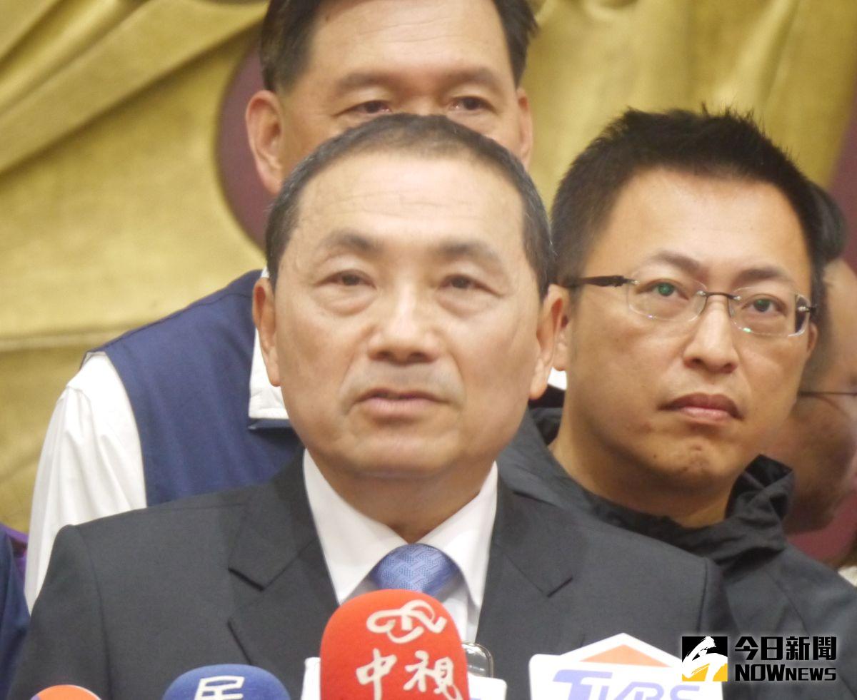 ▲對於頻被問兩岸論述是否被激怒？侯友宜受訪說在民主自由法治下，為國家盡最大力量。（圖 ／記者吳嘉億攝，2023.05.09）