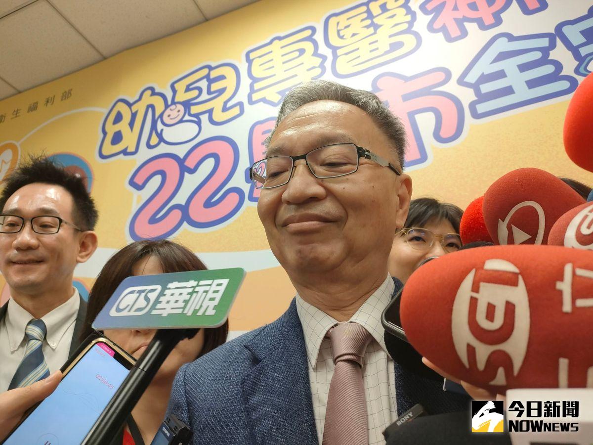 ▲今（9）日衛福部長薛瑞元表示，檢驗需要時間，明（10）日起食藥署將每周召開記者會，並逐日公布數據。（圖／記者許若茵攝，2023.05.09）