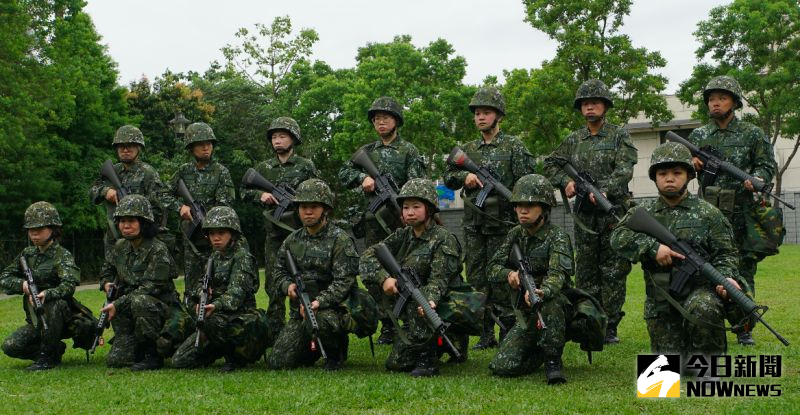 ▲首梯接受女性教召後備軍人共14人。(圖/記者呂炯昌攝,2023.05.09)
