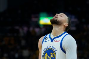 NBA季後賽／Curry突破「4000三分」神紀錄　勇士輸球他難掩失望
