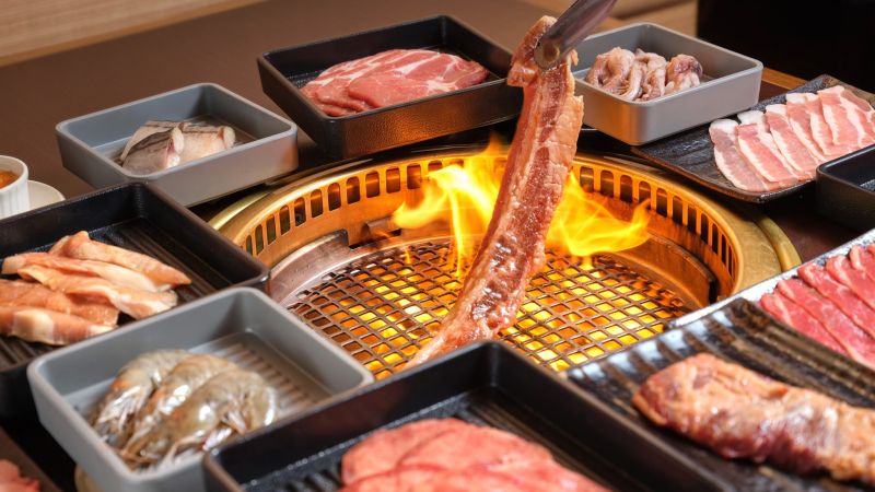 ▲日本人氣連鎖燒肉「牛角」全新型態「牛角Buffet」燒肉吃到飽台北首店。（圖／品牌提供）