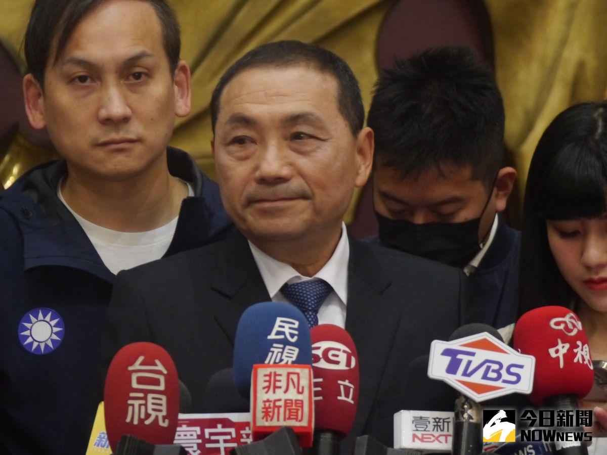 ▲對於挺侯餐會選在外傳可能徵召日當天舉辦，侯友宜受訪說尊重黨的節奏、謝謝好友關心。（圖 ／記者吳嘉億攝，2023.05.10）