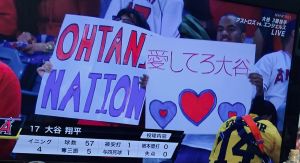 MLB／真的好笑！美球迷自製日文看版「愛我吧！大谷」引發熱議
