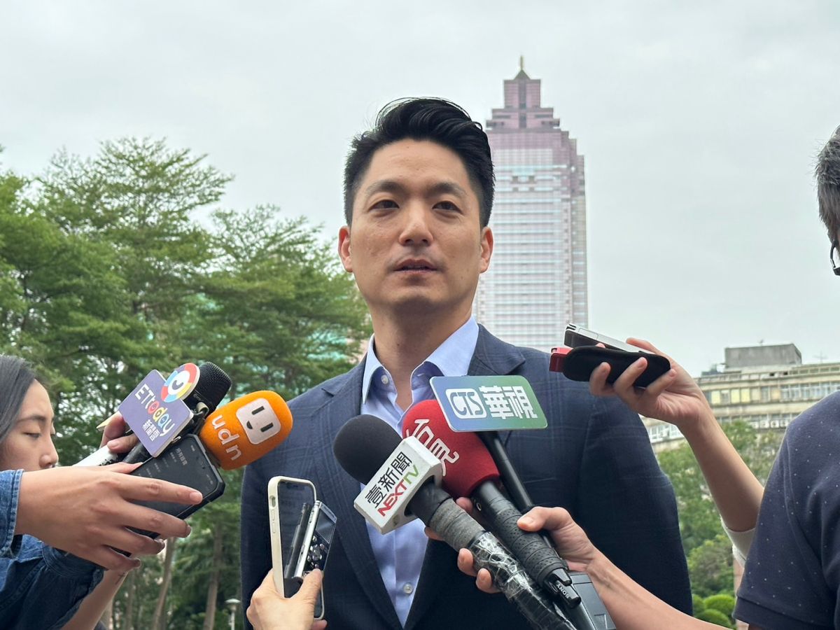 ▲國民黨正式徵召侯友宜參選中華民國總統，台北市長蔣萬安期盼他能扛起2300萬人口的台灣。（圖／記者陳威叡攝）