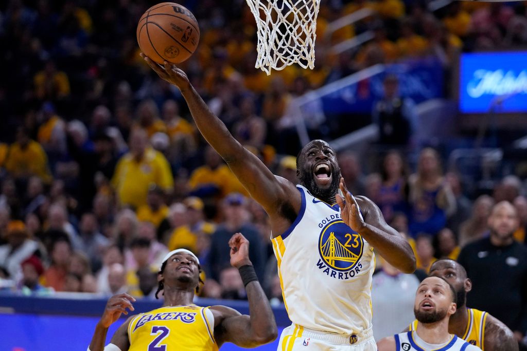 ▲勇士明星大前鋒Draymond Green此役爆發得到20分，多次積極切入籃下，對比賽造成巨大影響。（圖／美聯社／達志影像）