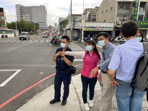 鳳山博愛與經武路成行車地獄 李雅靜籲不要等出事才愧疚