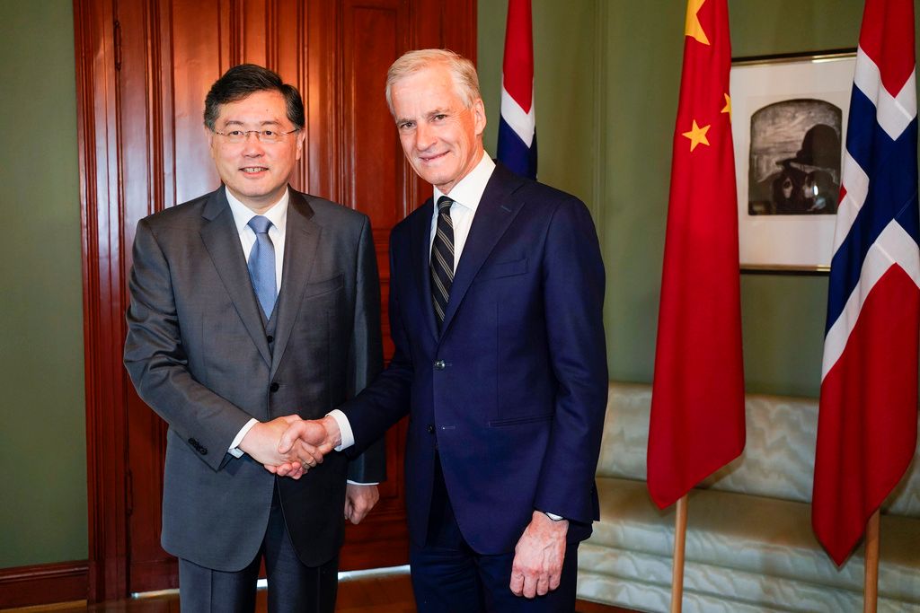 ▲挪威總理斯托爾（Jonas Gahr Store）今天表示，他在挪威首都奧斯陸會見中國外交部長秦剛期間，針對中國部分地區人權情況表達關切。（圖／美聯社／達志影像）