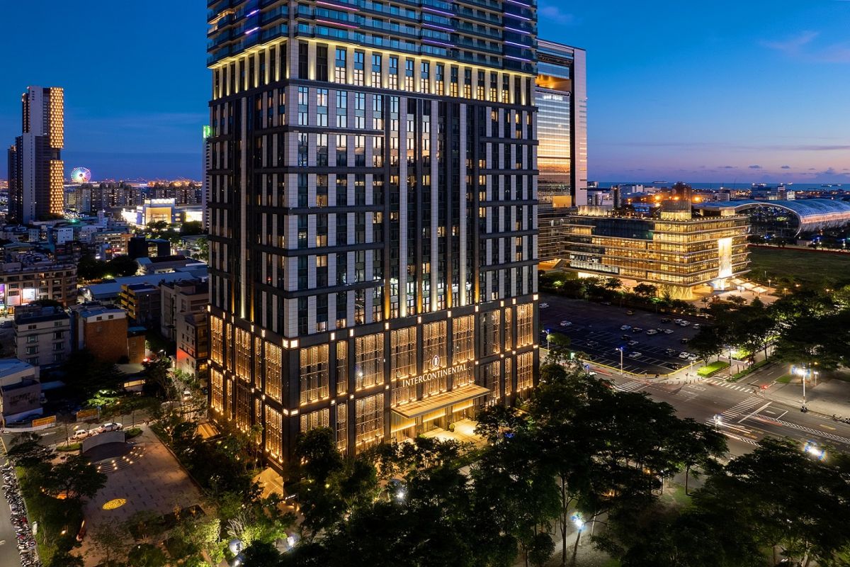 AAA來了！朴寶劍、IU、舒華高雄住哪 3飯店公開：洲際客滿至週日