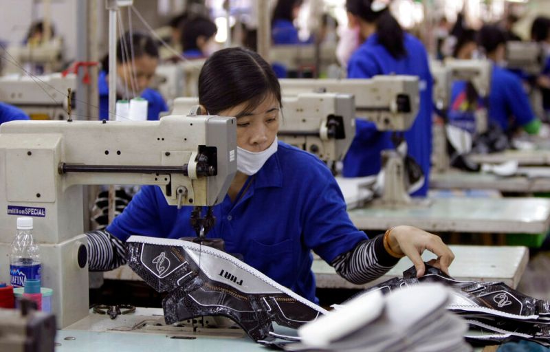 ▲越南第二季訂單嚴重衰退，尤以紡織業受到的衝擊最大。（示意圖／美聯社／達志影像）
