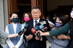 郭台銘拋重啟兩岸談判條件 柯文哲:一個碗敲不響、要談看看