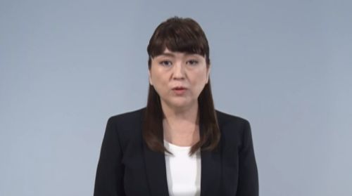 ▲傑尼斯現任社長藤島茱莉景子為創辦人喜多川強尼的性侵醜聞道歉。（圖／翻攝推特）