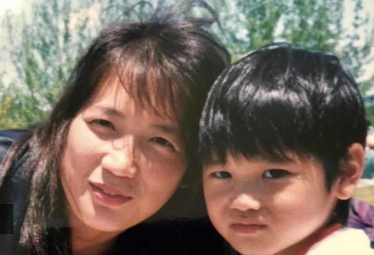 ▲大谷翔平與母親加代子合照公開。（圖／大聯盟官方推特）