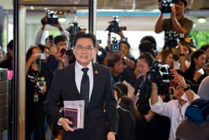 泰國大選老牌政黨慘敗　民主黨黨魁朱林引咎辭職
