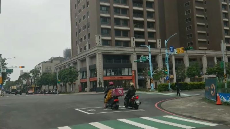 桃實施行人專用、早開時相路口降低人車衝突