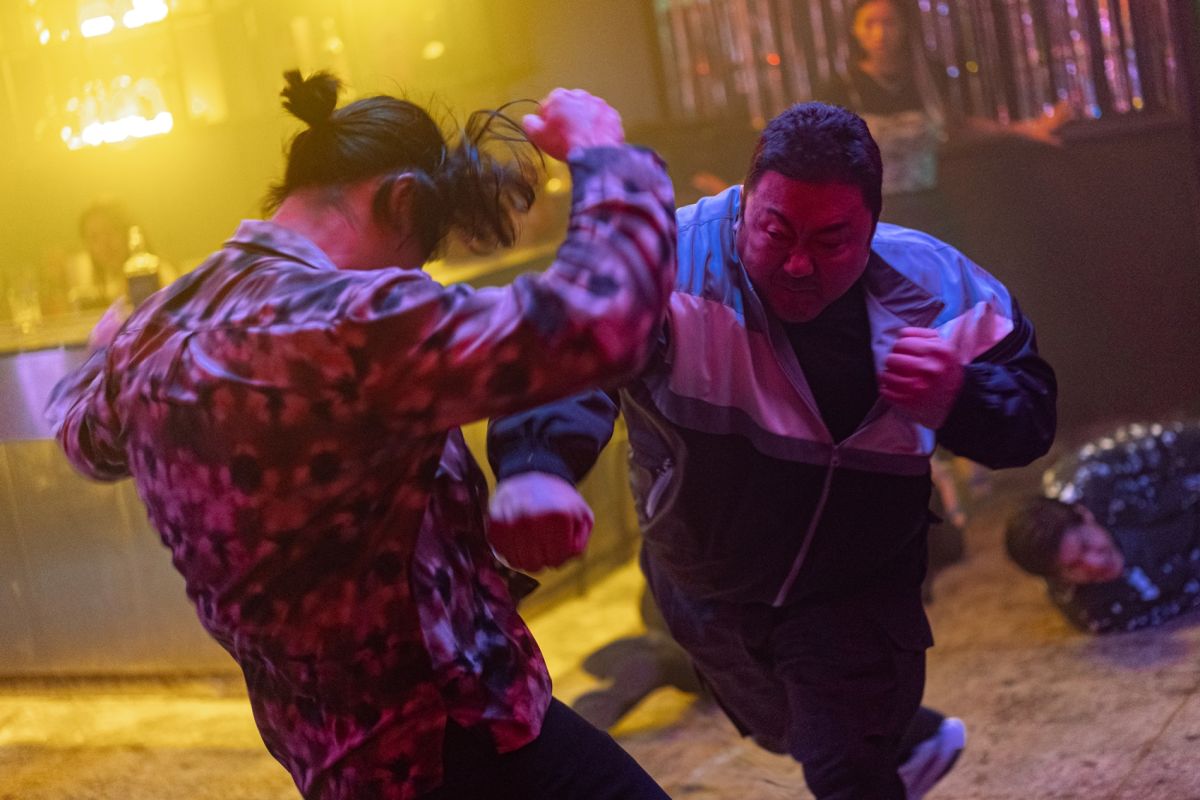 ▲馬東石拍《犯罪都市3》不停掛彩，壓力大到鬼剃頭。（圖／車庫娛樂）