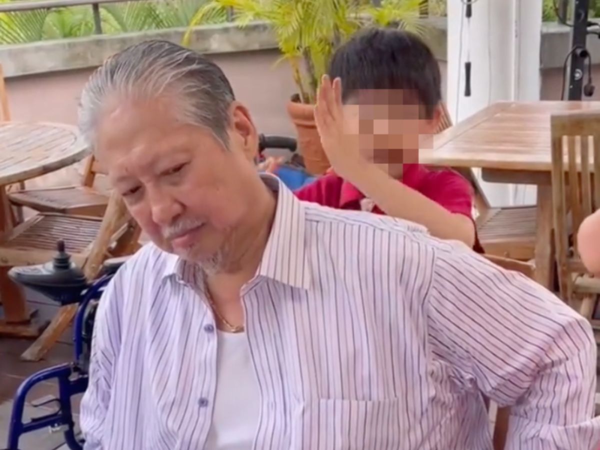 ▲洪金寶享受三代同堂幸福時光。（圖／翻攝自洪天明抖音）