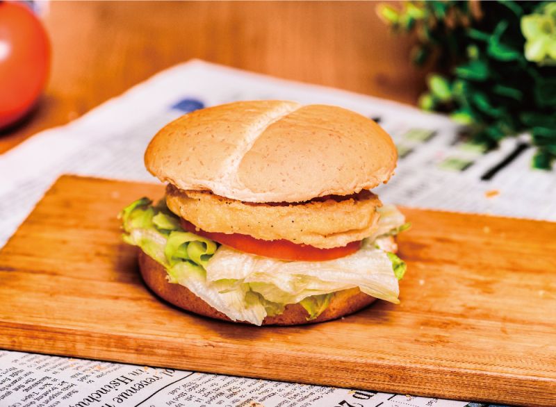 ▲拉亞漢堡推出「銅板美食，1+1只要55元起」活動。（圖／拉亞漢堡提供）