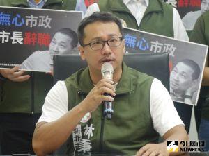 國民黨正式徵召侯友宜參選總統後,新北議會民進黨團書記長林秉宥預言侯友宜參選後新北市政開始跛腳,直言侯的後院即將失火,野火即將燎原。(圖 /記者吳嘉億攝,2023.05.18) ▲國民黨正式徵召侯友宜參選總統後,新北議會民進黨團書記長林秉宥預言侯友宜參選後新北市政開始跛腳,直言侯的後院即將失火,野火即將燎原。(圖 /記者吳嘉億攝,2023.05.18)