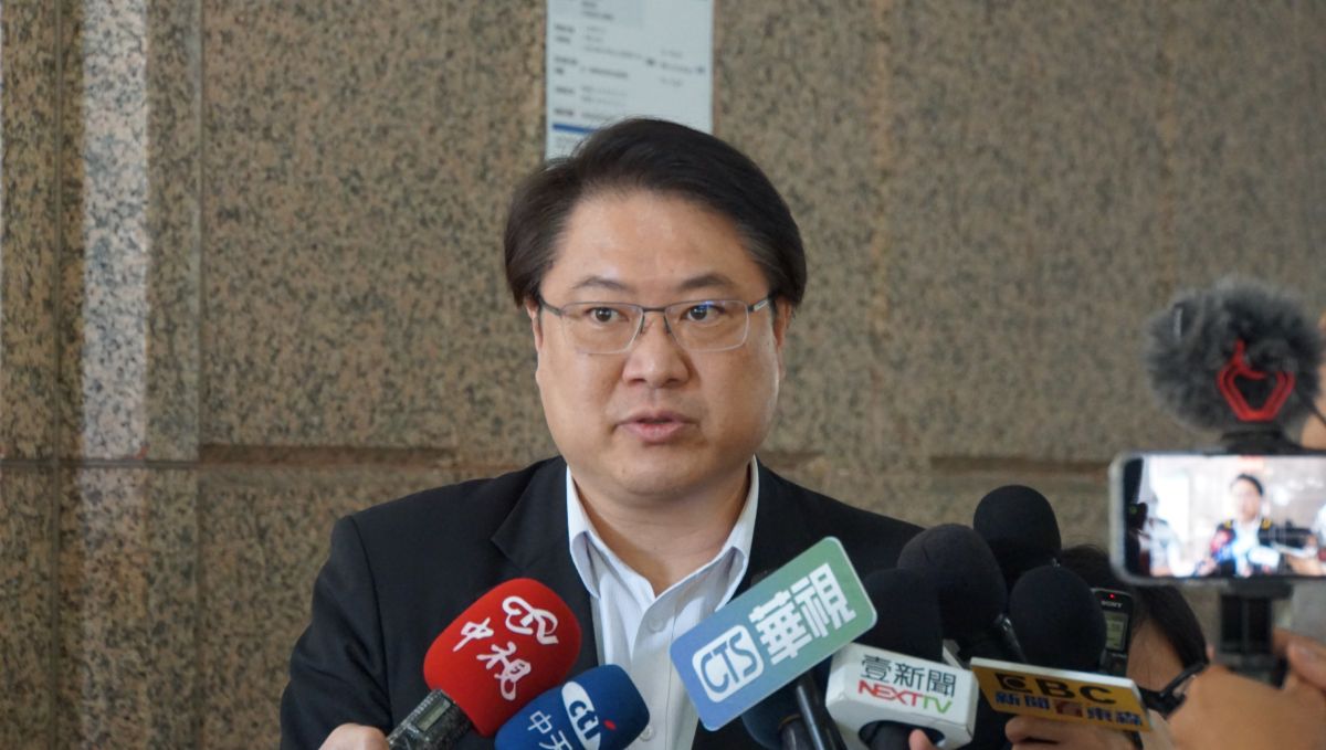 ▲「中產以下房貸支持專案」今首批25萬戶核定支持金3萬元入帳，林右昌提醒符合資格的民眾，可於今年12月29日前提出申請。（資料照片／記者呂炯昌攝）