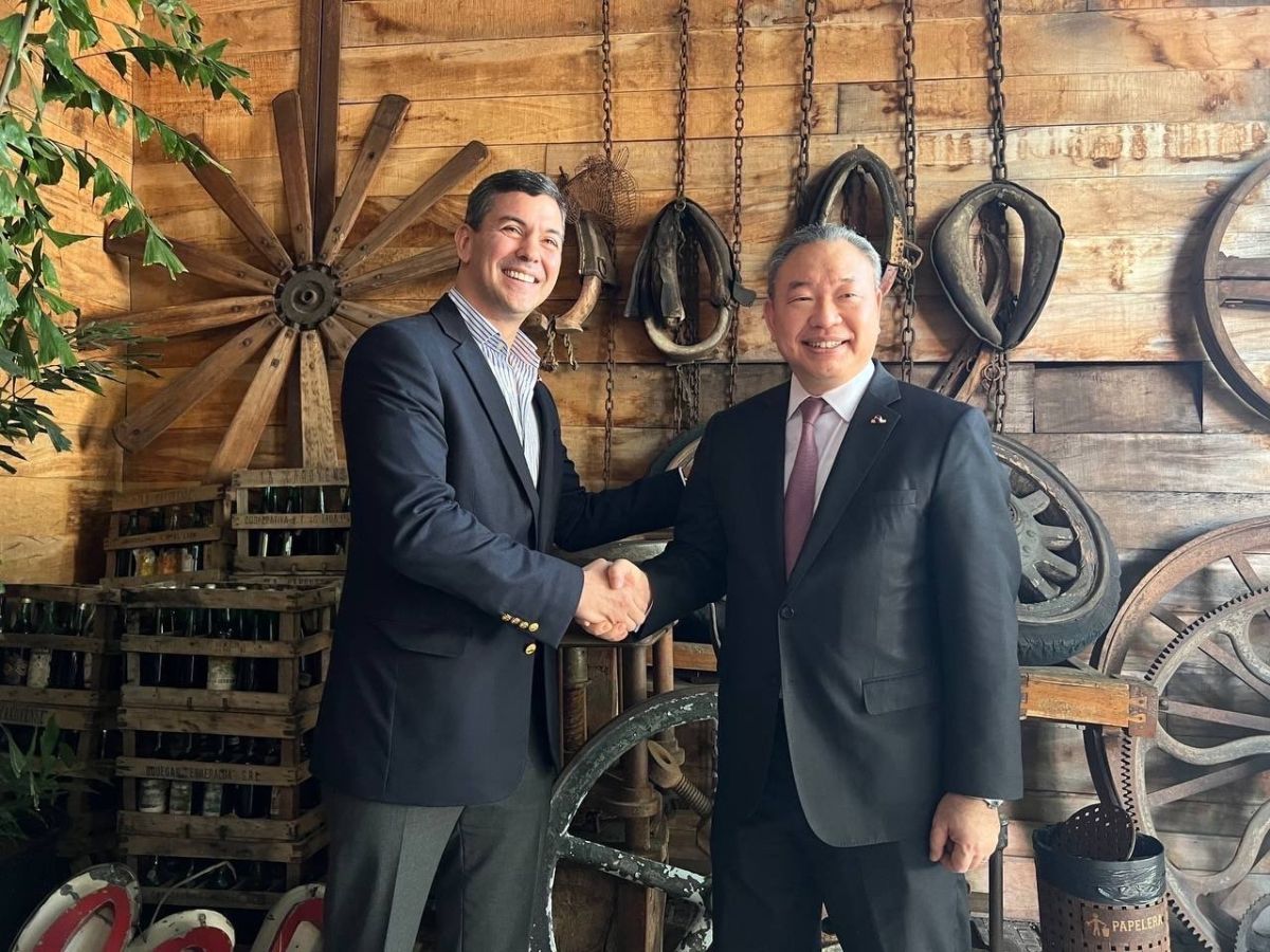 ▲外交部常務次長俞大㵢午宴總統當選人貝尼亞，就雙方共同關切議題交換意見。（圖／外交部）