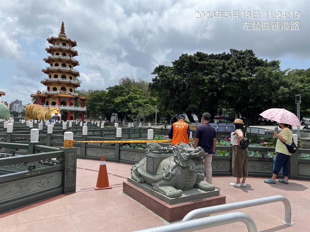 ▲高雄市左營區蓮池潭龍虎塔，也接受炸彈恐嚇信。（圖／翻攝畫面）
