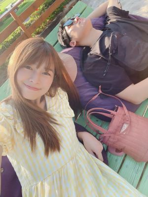 ▲林舒語(左)與老公結婚多年,經常在臉書分享日常生活。(圖/林舒語FB) ▲林舒語(左)與老公結婚多年,經常在臉書分享日常生活。(圖/林舒語FB)