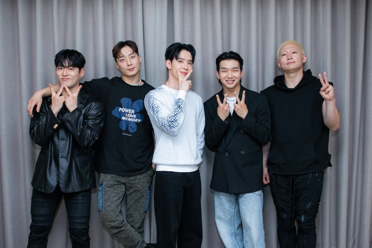 ▲《Street Man Fighter 街頭男戰士》舞團之一的「PRIME KINGZ」來台，圖為DOOR（左起）KNUCKS、TRIX、COUNTER、KYOYUNG JR.。（圖／ON INN ASIA）