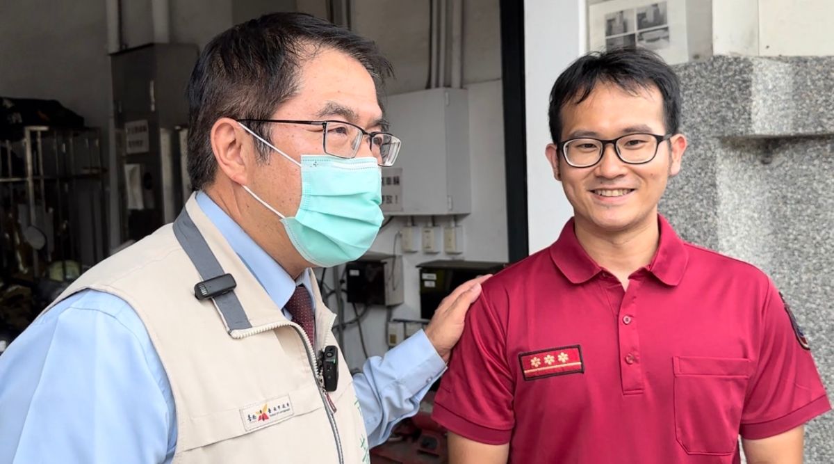 ▲救護員黃偉哲遭傷患掌摑，市長黃偉哲也對同名的救護員黃偉哲說「不會讓你被白打，黃偉哲力挺黃偉哲。（圖／台南市政府提供）