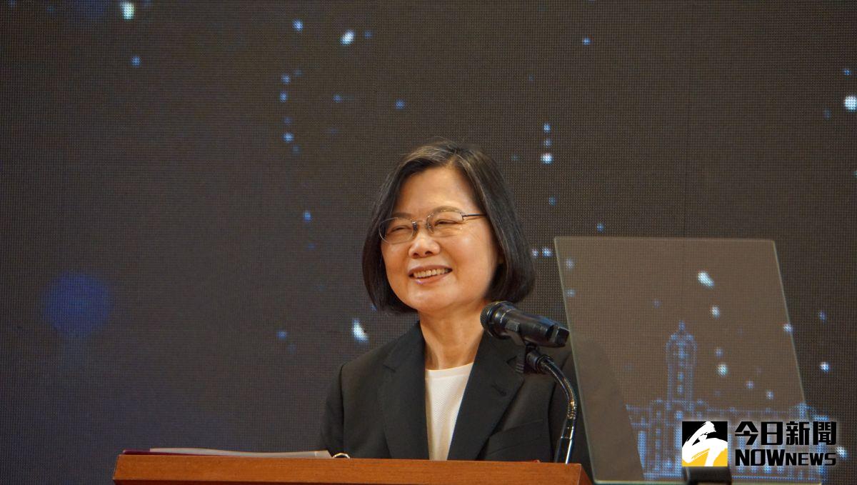 ▲台灣未獲WHA邀請，總統蔡英文晚間表示「現在的台灣，是世界的關鍵字」，並感謝友邦及民主夥伴支持台灣。（圖／記者呂炯昌攝）