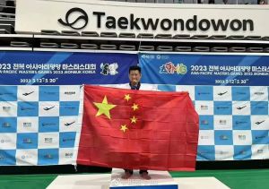 扯！台灣選手奪牌卻高舉中國五星旗歡呼　體育署急撇清
