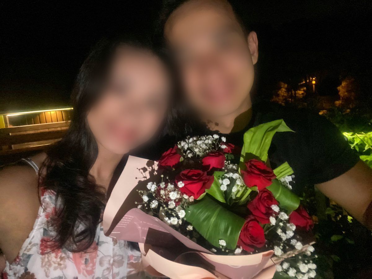 ▲疑似「超商浩克」與女友合照遭搜出，後者也針對謠言做出回應。（圖／翻攝畫面）