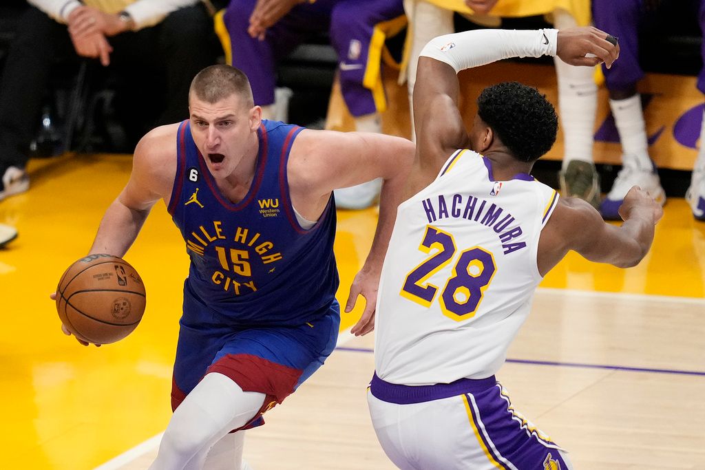 ▲金塊中鋒Nikola Jokic在末節得到15分，全場攻下24分，展現MVP球員在關鍵時刻的價值。（圖／美聯社／達志影像）