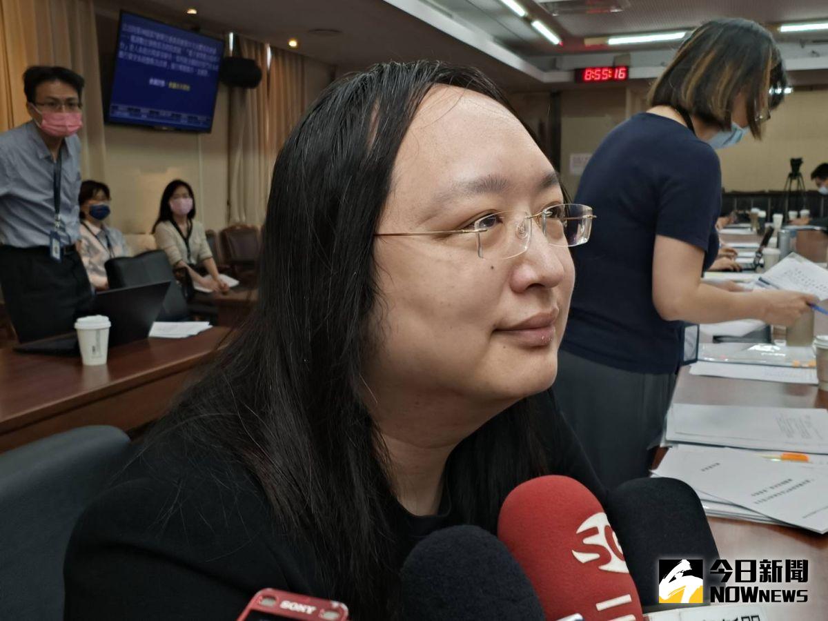 ▲誠品個資外洩事件，數位發展部部長唐鳳今（22）日表示，將於14日內完成調查並處分（圖／記者許若茵攝，2023.05.22）