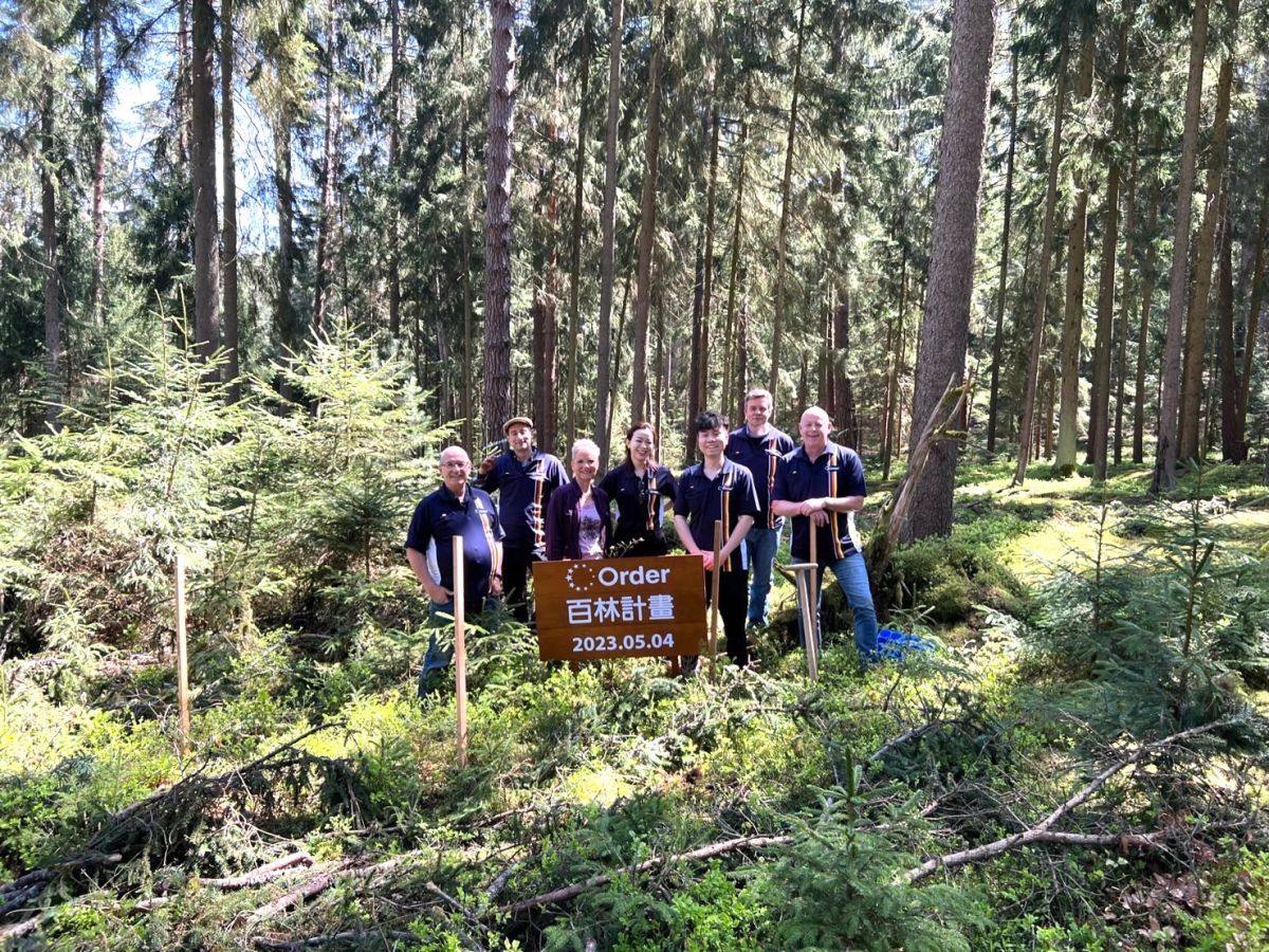 ▲台灣家居業領導品牌歐德集團為保森林資源永續，響應聯合國永續發展目標，以實際行動守護大地母親，同時宣告2023「百林計畫」啟動。（圖/品牌提供）