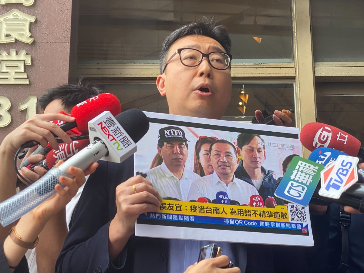 ▲侯友宜陣營稱餵藥案為烏龍，賴辦發言人陳世凱表示混淆視聽的作法，根本竹篙湊菜刀。（圖／記者陳威叡攝）