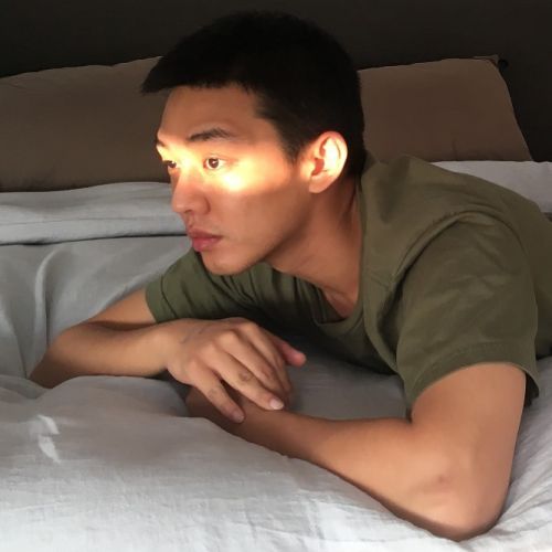 ▲▼劉亞仁從影帝淪毒蟲,演藝事業全毀。(圖/翻攝自劉亞仁IG) ▲▼劉亞仁從影帝淪毒蟲,演藝事業全毀。(圖/翻攝自劉亞仁IG)