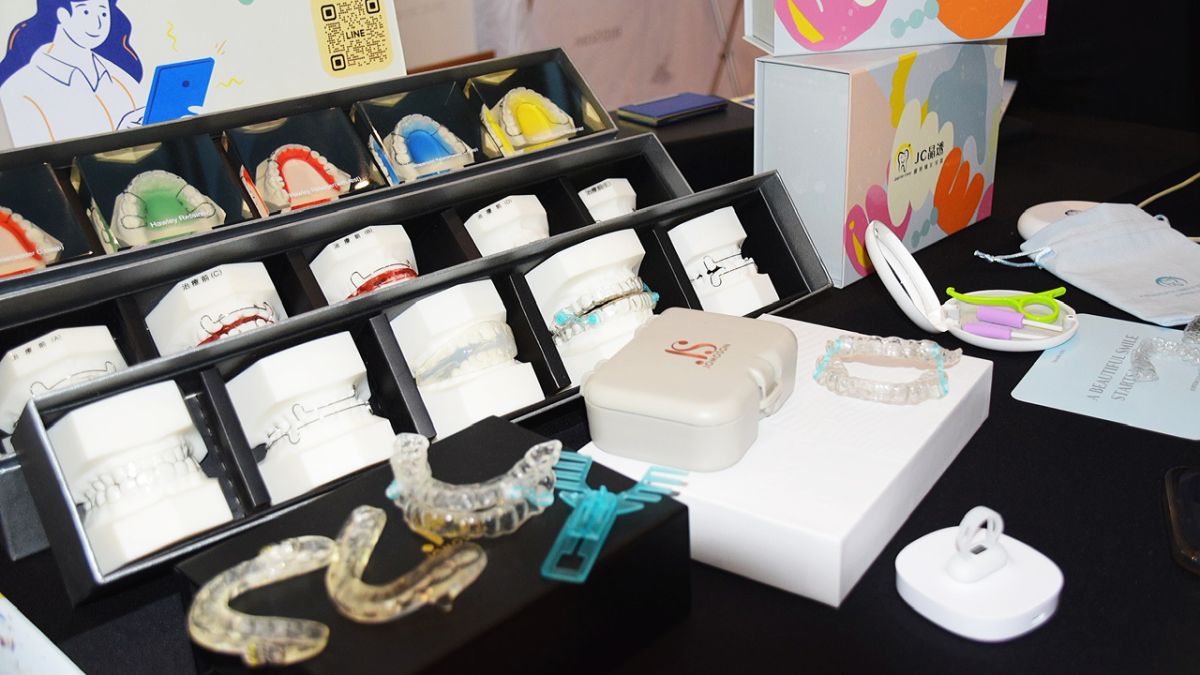 ▲隱形牙套具備美觀、方便等特性，成為不少民眾矯正牙齒的首選。（圖／朱比特牙體技術所提供）