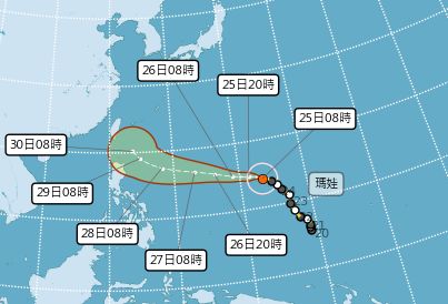 ▲瑪娃颱風今（25）日上午8時重新轉回強颱，路徑上會持續往西移動並向北轉向，下週二至下週三最靠近台灣。（圖／中央氣象局提供）