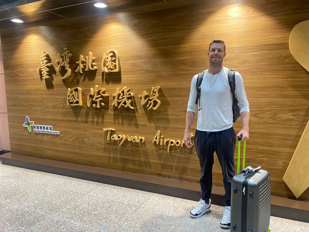 ▲富邦悍將傳奇洋投羅力將在27日再次以球員身分的方式登錄一軍，並擔任賽事先發投手，在對戰味全龍的比賽中投第一個打席。（圖／富邦球團提供）