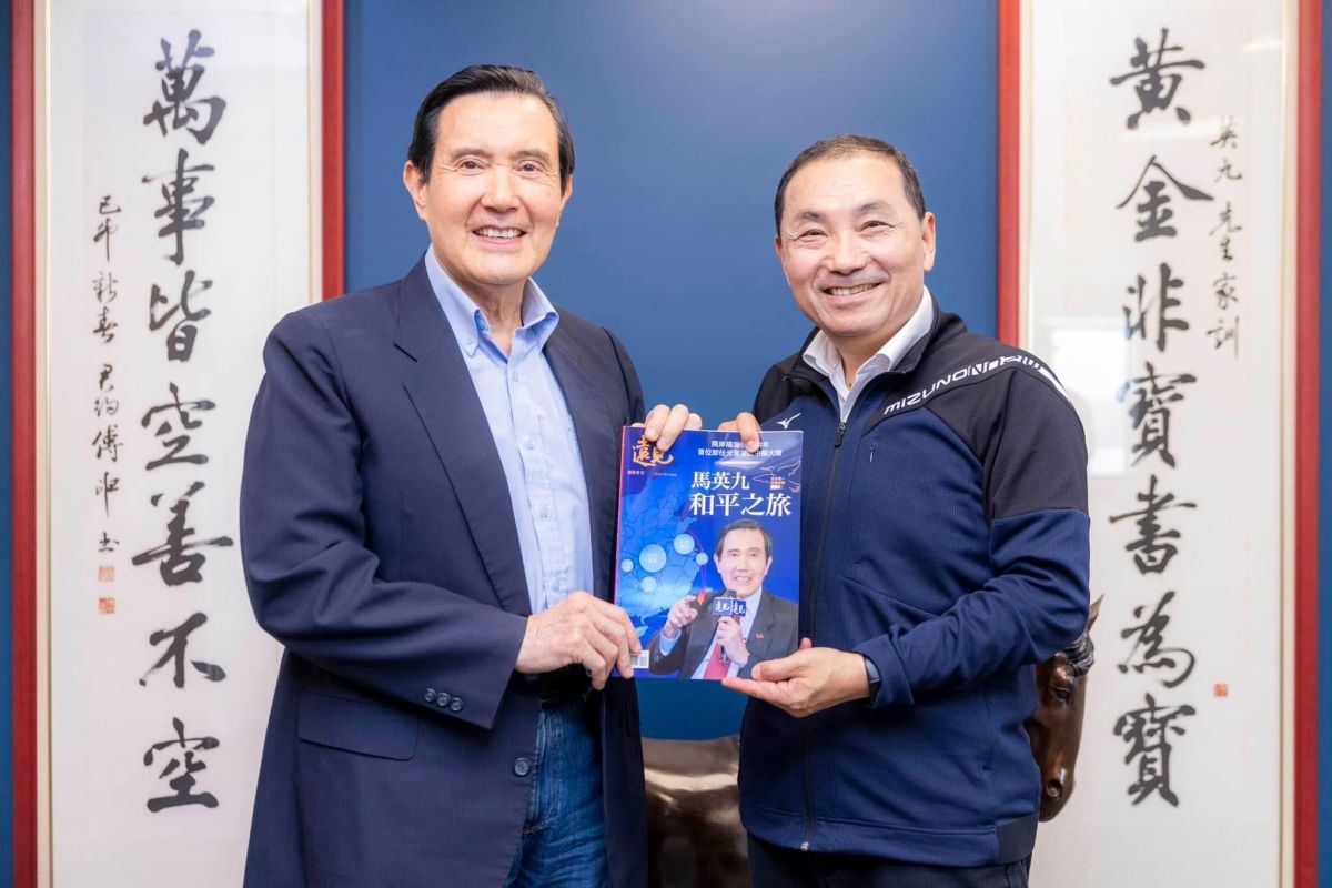 ▲侯友宜拜會馬英九，藍營人士會後透露，侯友宜堅持中華民國憲法、反台獨、反對一國兩制。（圖／取自侯友宜臉書）