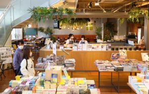 ▲蔦屋書店有日本最美書店之稱。（圖／美聯社／達志影像）