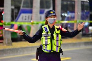▲警察人員的勤業務繁重,外勤人員更是不分晝夜及平假日執勤。(高市府警察局提供) ▲警察人員的勤業務繁重,外勤人員更是不分晝夜及平假日執勤。(高市府警察局提供)