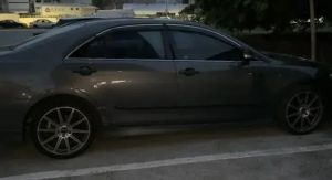 停車場驚魂!高雄男陳屍駕駛座 警消破門驚見屍水流出