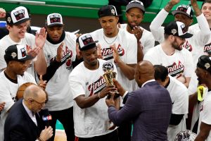 當家球星Jimmy Butler攻下28分,無懸念奪下東區決賽MVP。(圖/美聯社/達志影像) ▲當家球星Jimmy Butler攻下28分,無懸念奪下東區決賽MVP。(圖/美聯社/達志影像)